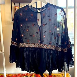 🧡EMBROIDERED ZARA BLOUSE🧡